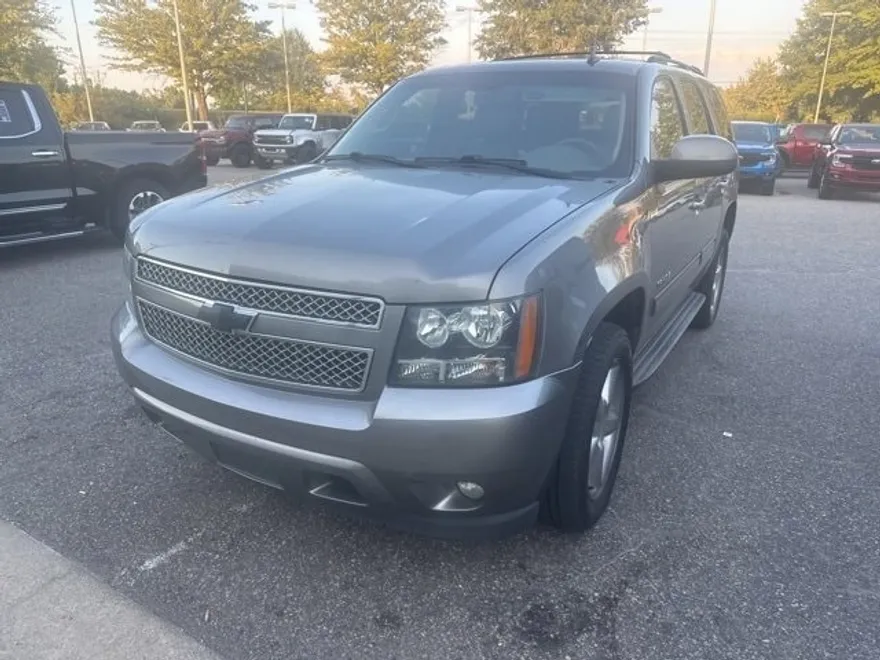 2012 Chevrolet Tahoe LT photo 1