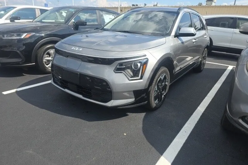 2023 Kia Niro EV Wind photo 1