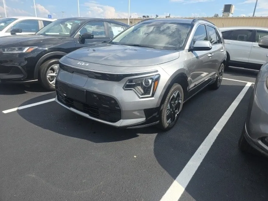 2023 Kia Niro EV Wind photo 1