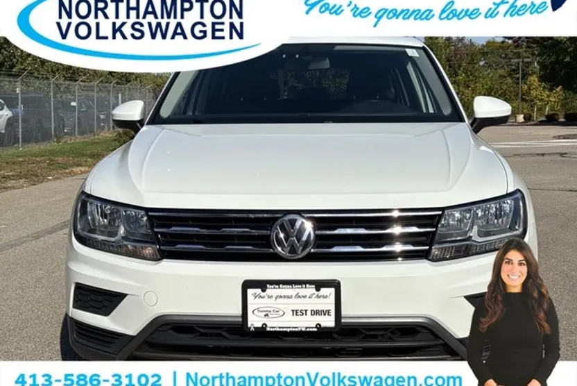 2019 Volkswagen Tiguan SEL R-Line photo 1
