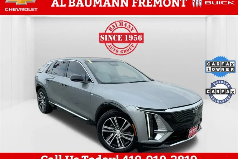 2024 Cadillac Lyriq Luxury photo 1