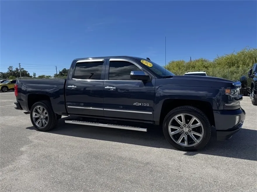 2018 Chevrolet Silverado 1500 LTZ photo 1