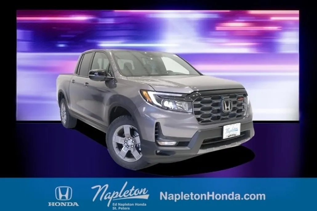 2025 Honda Ridgeline TrailSport photo 1