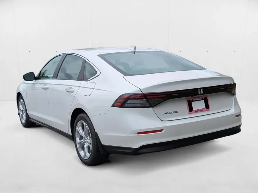 2025 Honda Accord LX photo 1