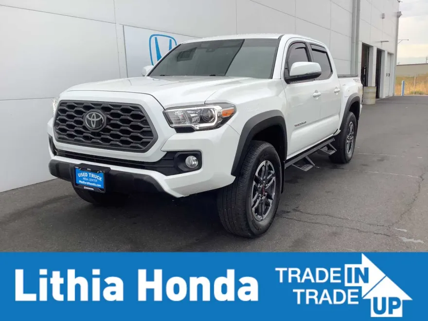 2021 Toyota Tacoma TRD V6 photo 1