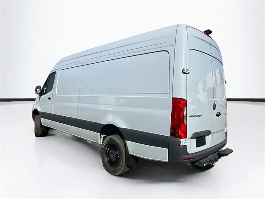 2025 Mercedes Benz Sprinter 2500 170 WB photo 1