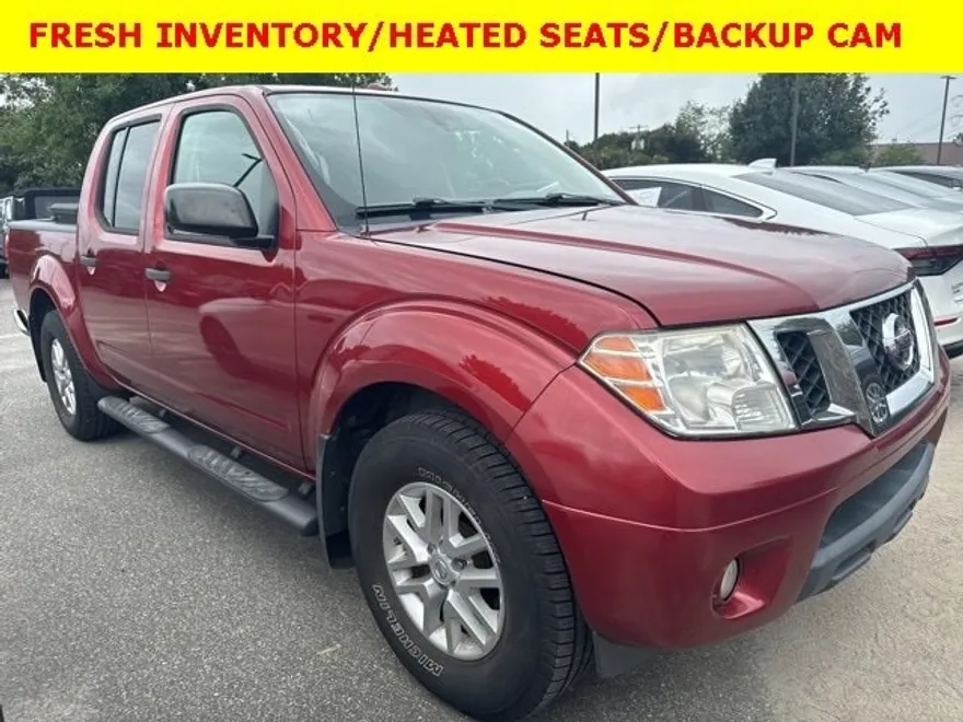 2017 Nissan Frontier SV photo 1