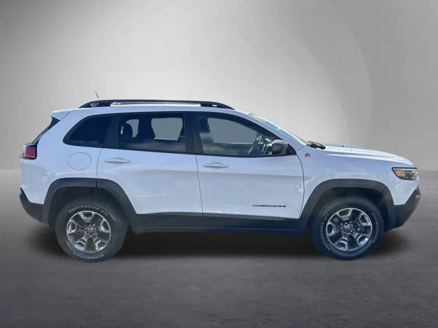 2019 Jeep Cherokee Trailhawk photo 1