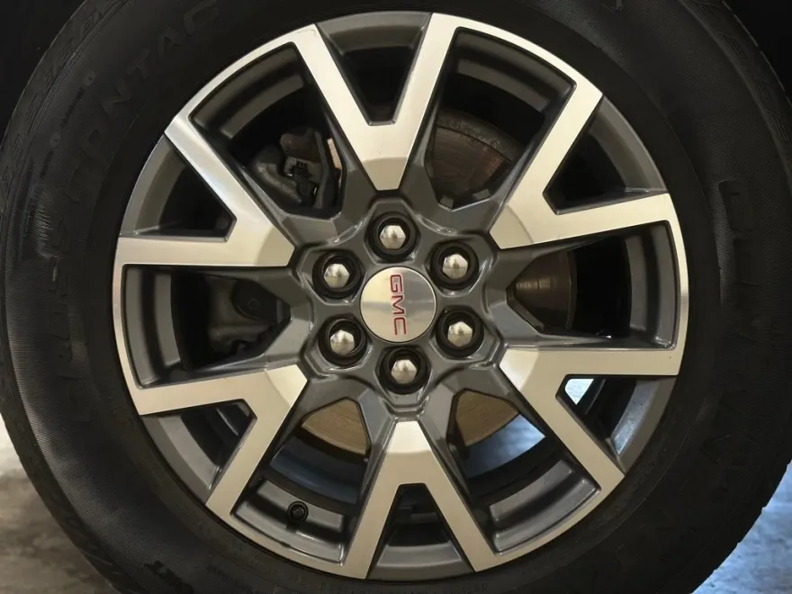 2023 Gmc Acadia SLT photo 1