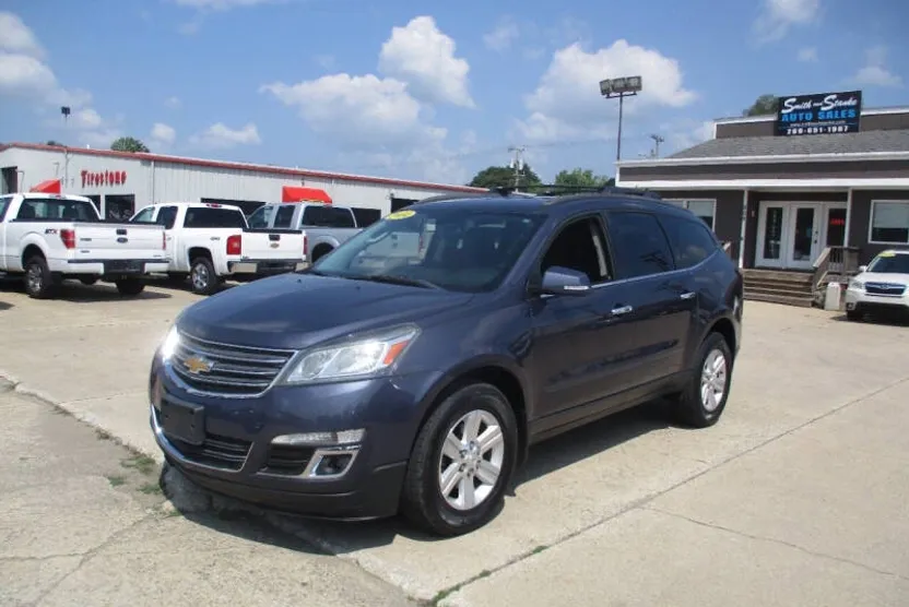 2014 Chevrolet Traverse 1LT photo 1