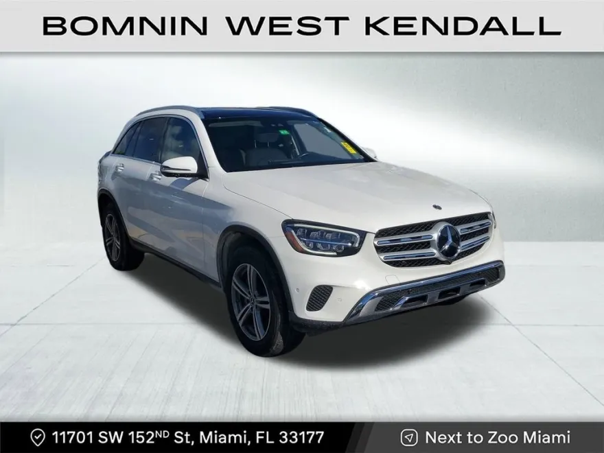 2022 Mercedes Benz GLC 300 photo 1