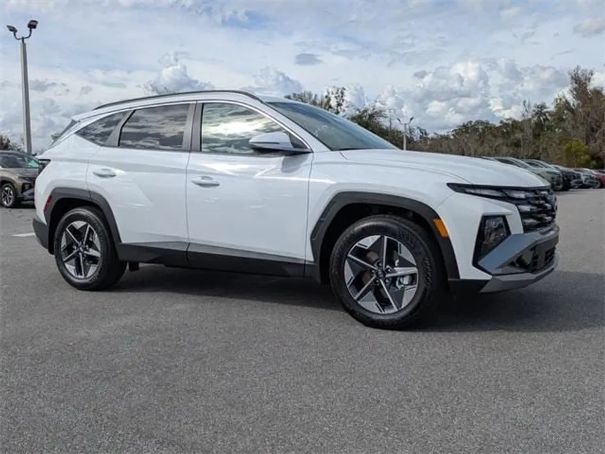 2025 Hyundai Tucson SEL Convenience photo 1