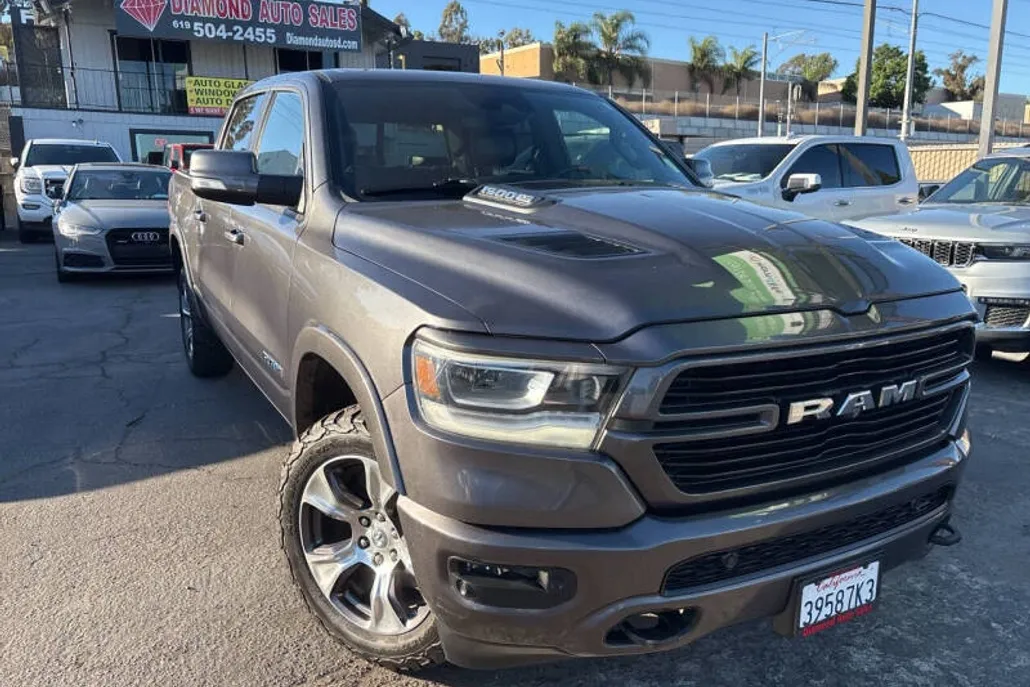 2019 Ram 1500 Laramie photo 1