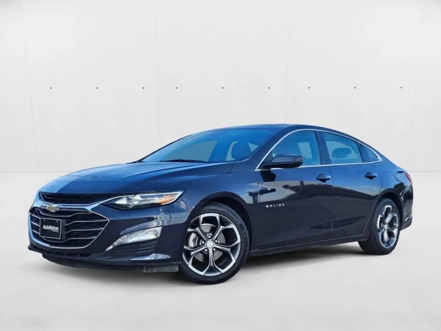 2023 Chevrolet Malibu 1LT photo 1