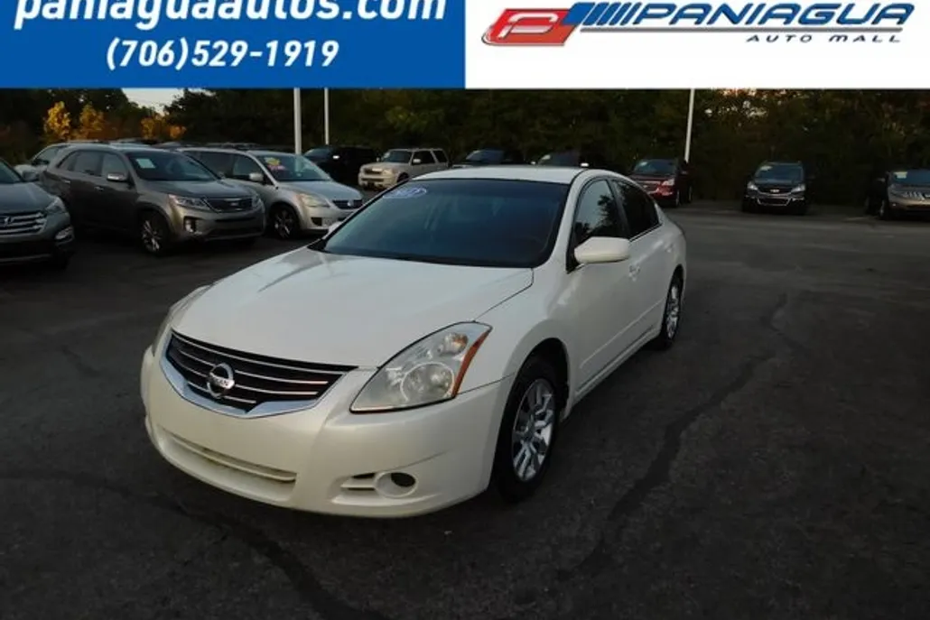 2012 Nissan Altima 2.5 photo 1