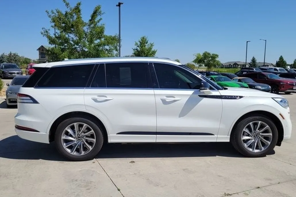 2020 Lincoln Aviator Grand Touring photo 1