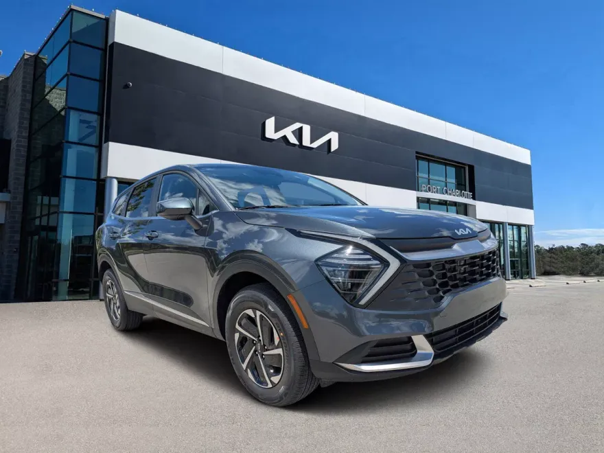 2025 Kia Sportage Hybrid LX photo 1