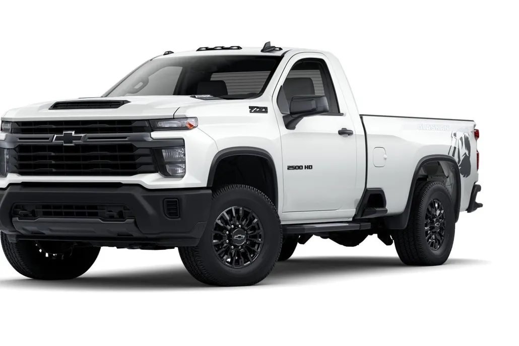 2025 Chevrolet Silverado 2500HD photo 1