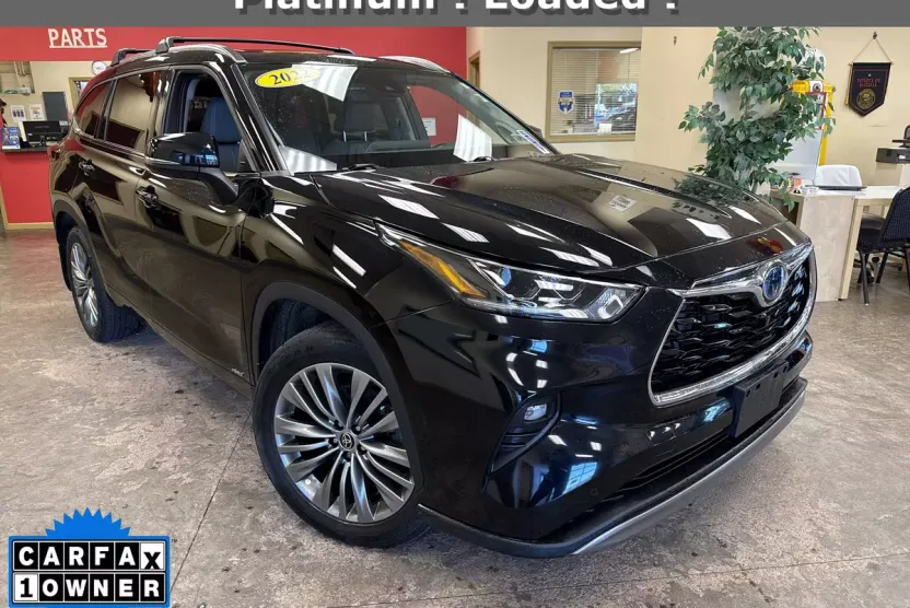 2022 Toyota Highlander Hybrid Platinum photo 1