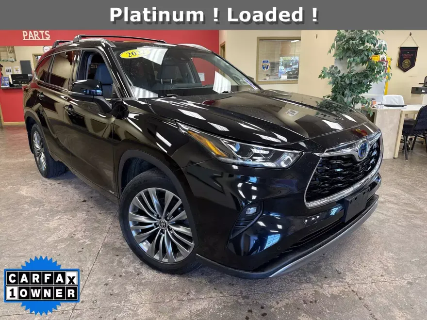 2022 Toyota Highlander Hybrid Platinum photo 1