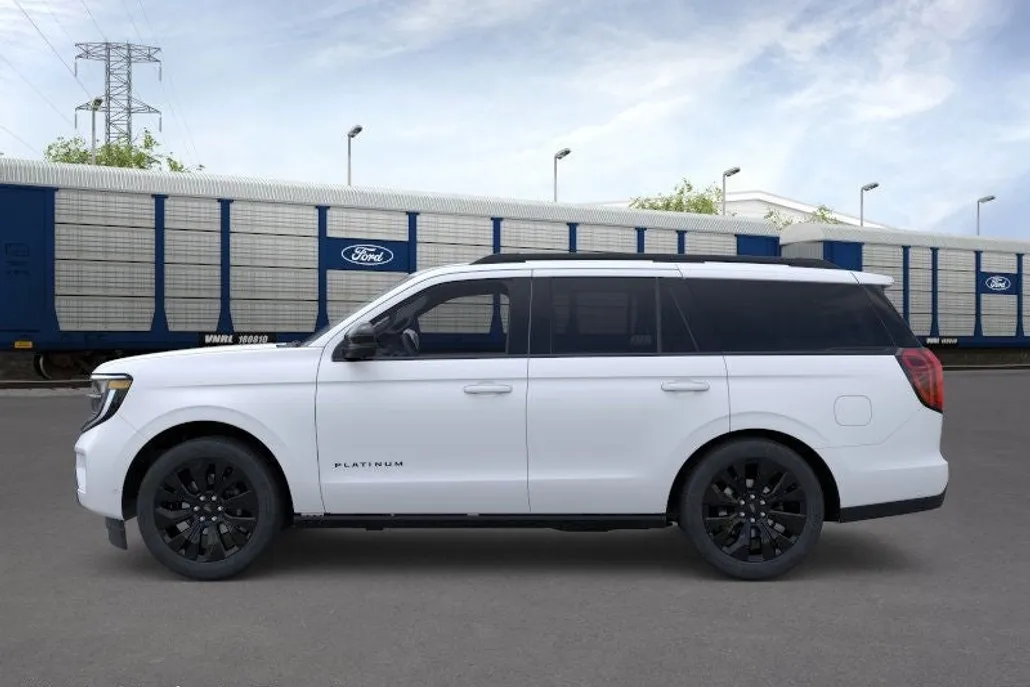 2025 Ford Expedition Platinum photo 1