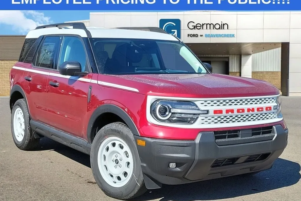 2025 Ford Bronco Sport Heritage photo 1