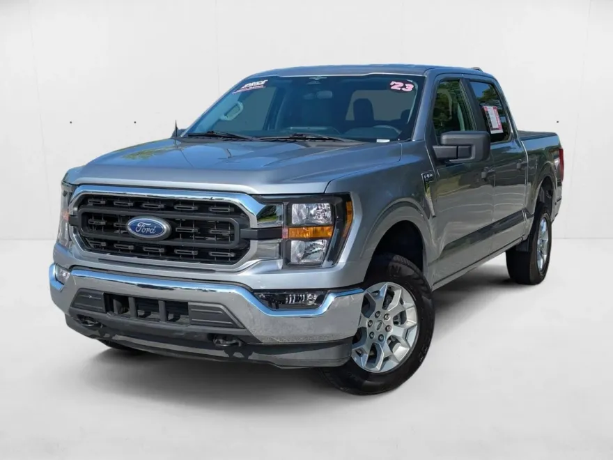 2023 Ford F-150 XLT photo 1