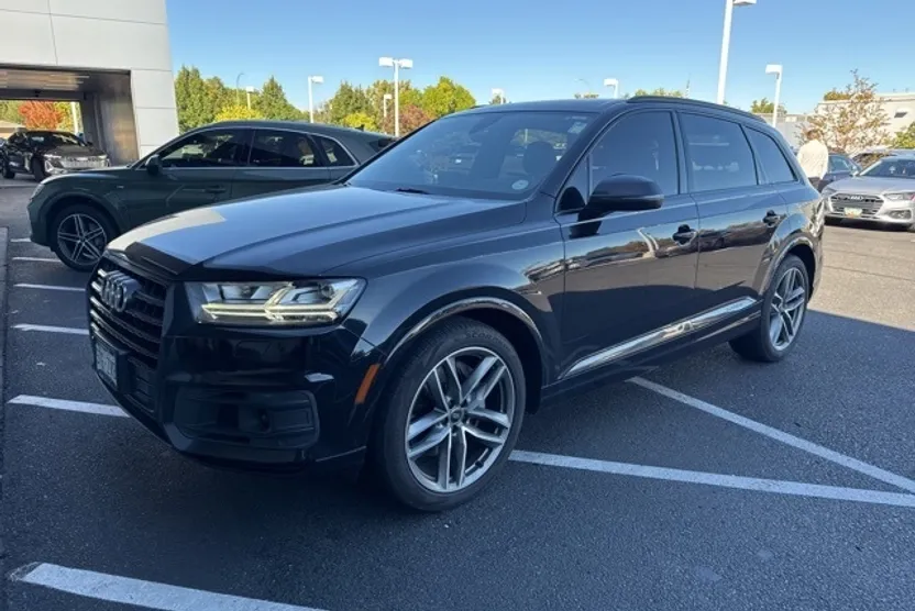 2017 Audi Q7 3.0T Prestige photo 1