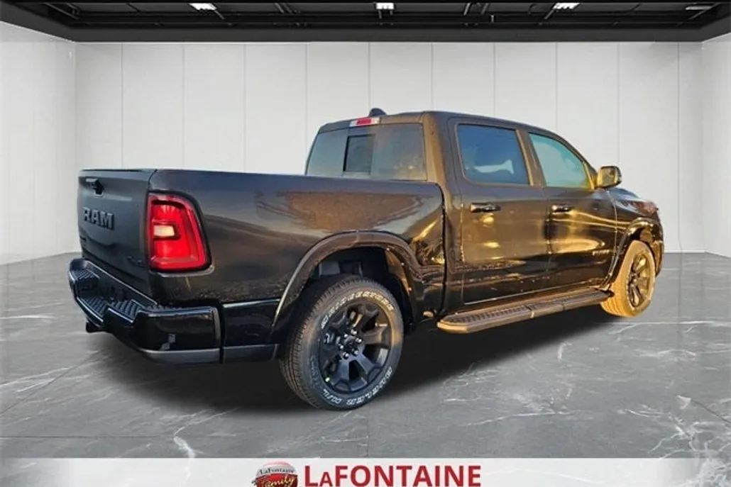 2025 Ram 1500 Big Horn photo 1