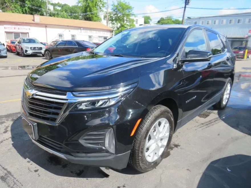 2022 Chevrolet Equinox photo 1