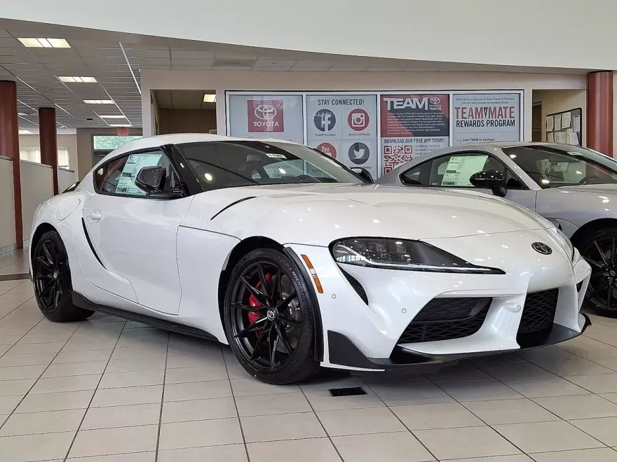 2026 Toyota Supra 3.0 photo 1
