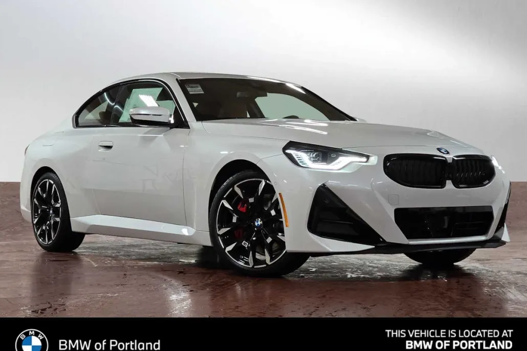 2025 Bmw 230i xDrive photo 1