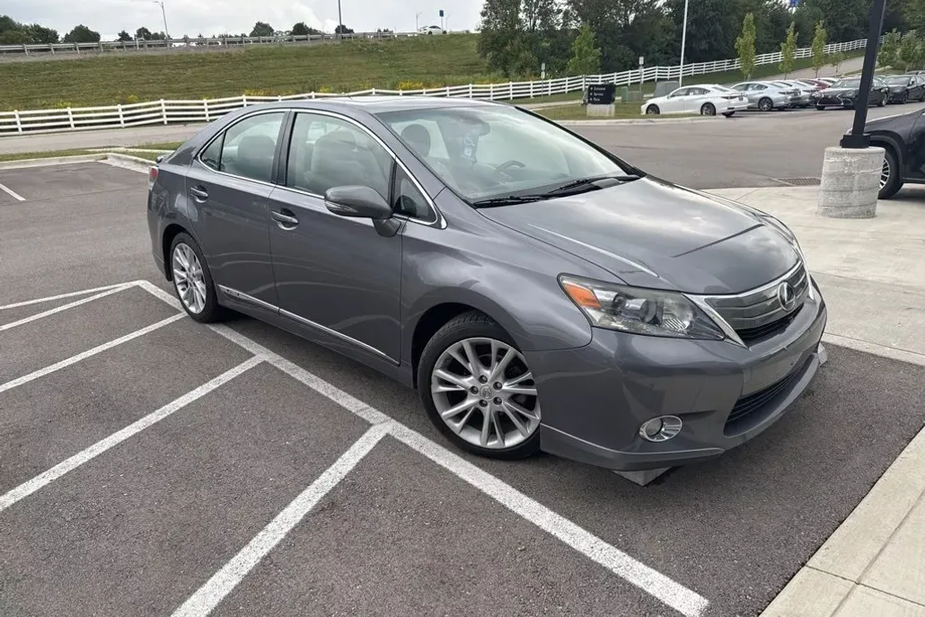 2012 Lexus HS 250h photo 1