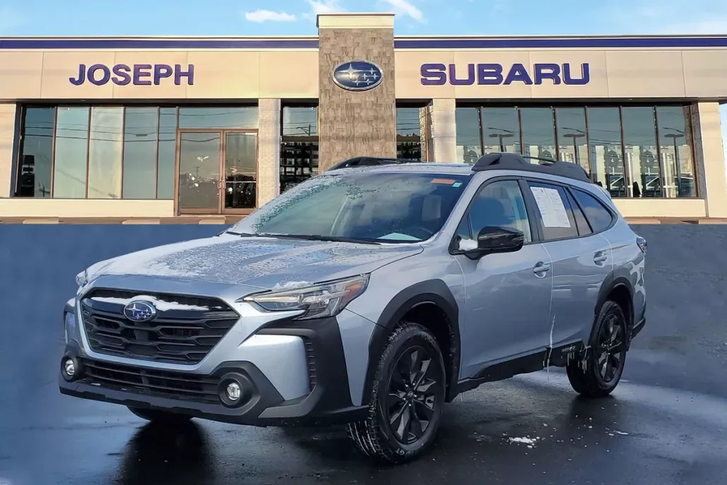2025 Subaru Outback Onyx Edition photo 1