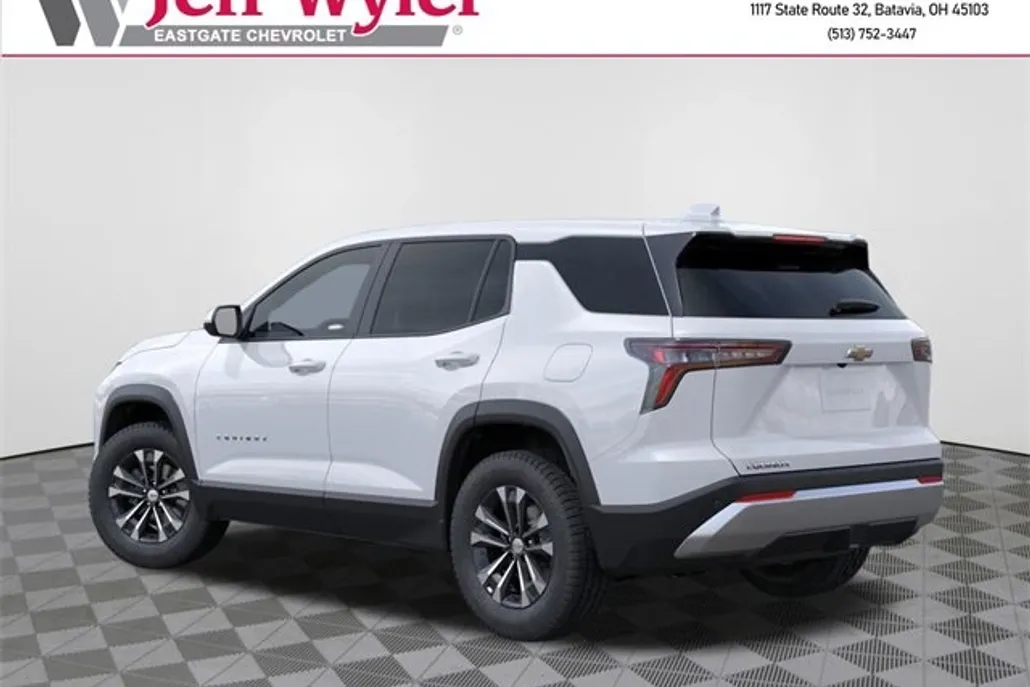 2026 Chevrolet Equinox LT photo 1