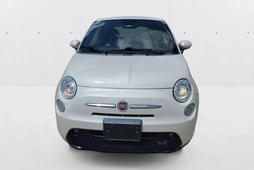 2014 Fiat 500e photo 1