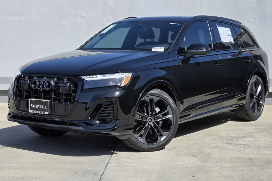 2025 Audi Q7 55 Premium photo 1