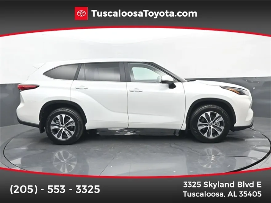 2023 Toyota Highlander Hybrid XLE photo 1