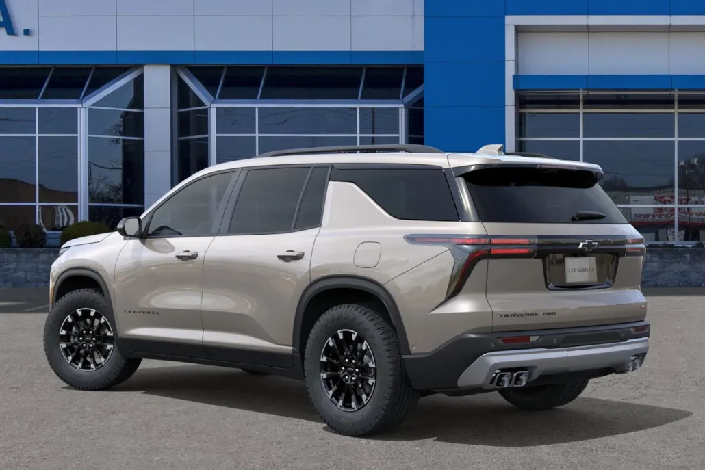2026 Chevrolet Traverse Z71 photo 1