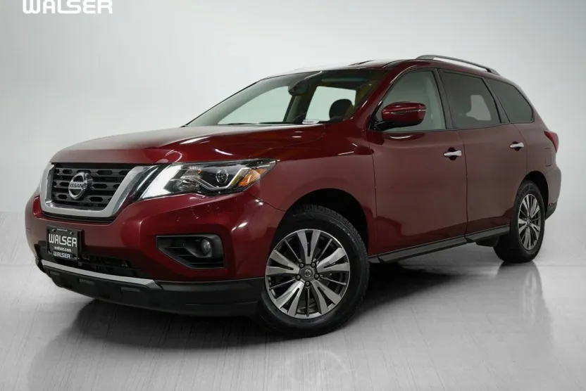 2020 Nissan Pathfinder SV 4x4 photo 1