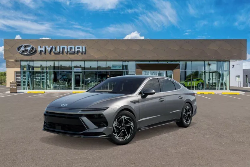2026 Hyundai Sonata SEL Sport photo 1