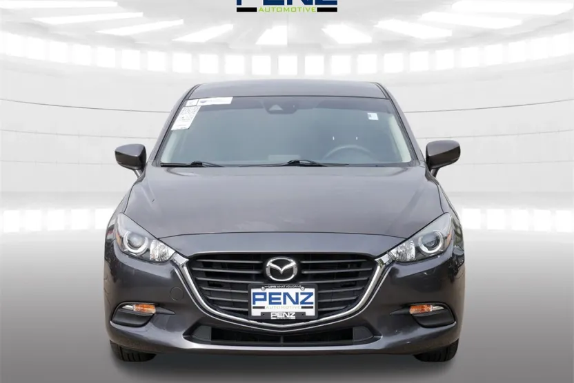 2018 Mazda Mazda3 Sport photo 1