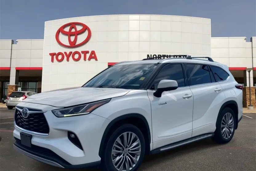 2021 Toyota Highlander Hybrid Platinum photo 1