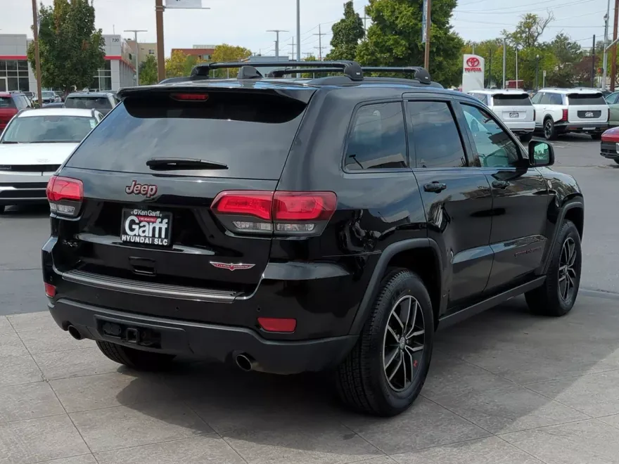 2018 Jeep Grand Cherokee Trailhawk photo 1