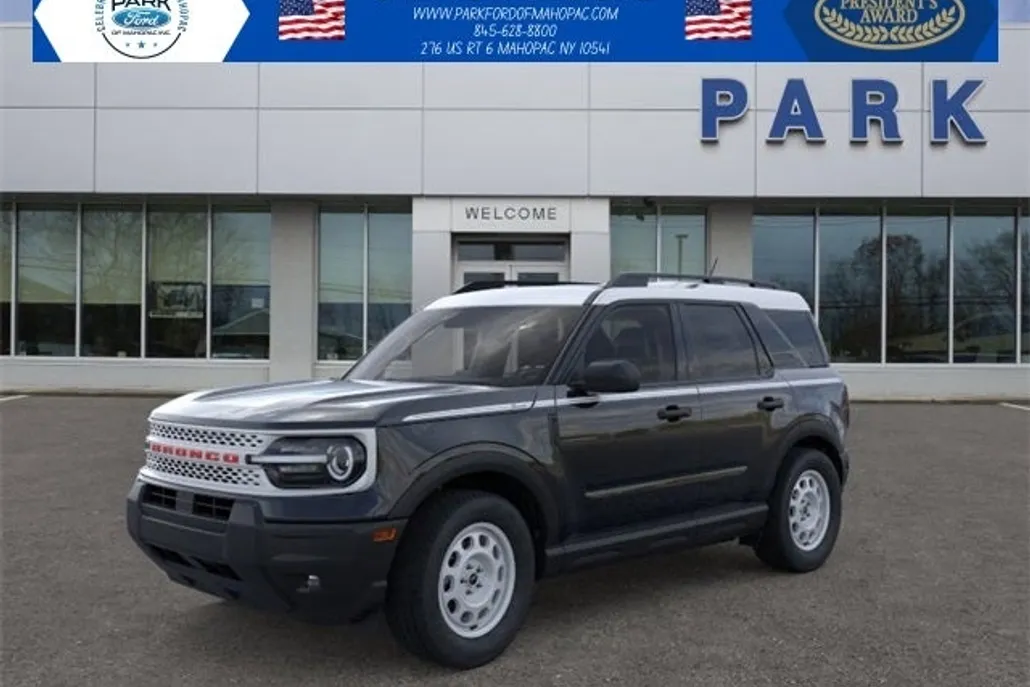 2025 Ford Bronco Sport Heritage photo 1