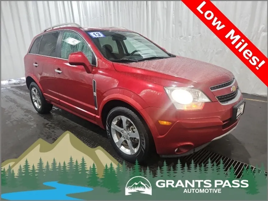 2013 Chevrolet Captiva Sport LT photo 1