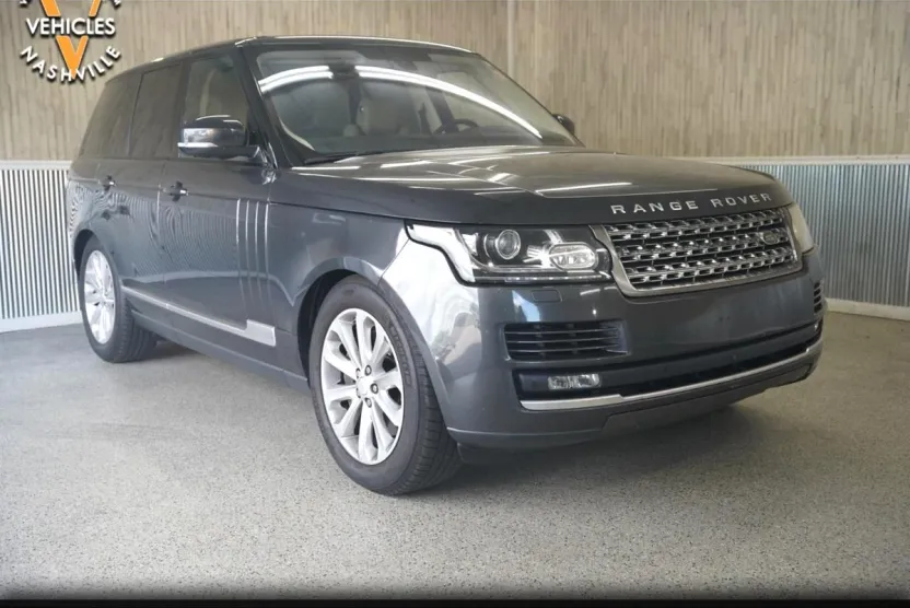 2016 Land Rover Range Rover HSE photo 1