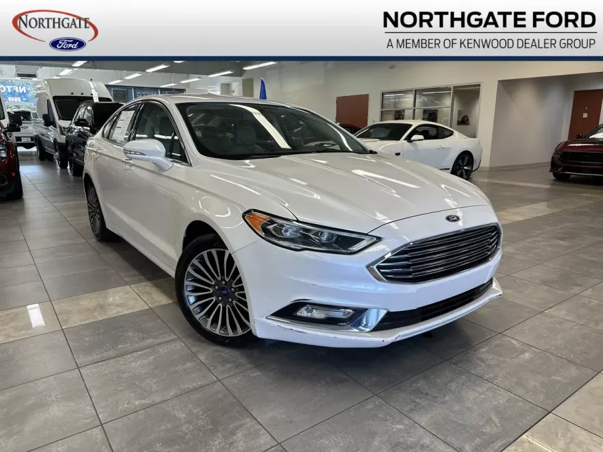 2017 Ford Fusion SE photo 1