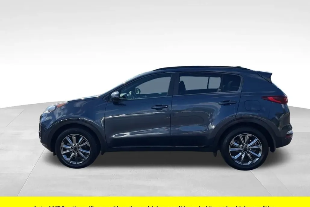 2022 Kia Sportage Nightfall Edition photo 1