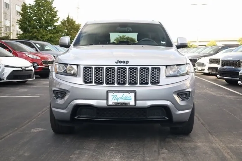 2015 Jeep Grand Cherokee Laredo photo 1